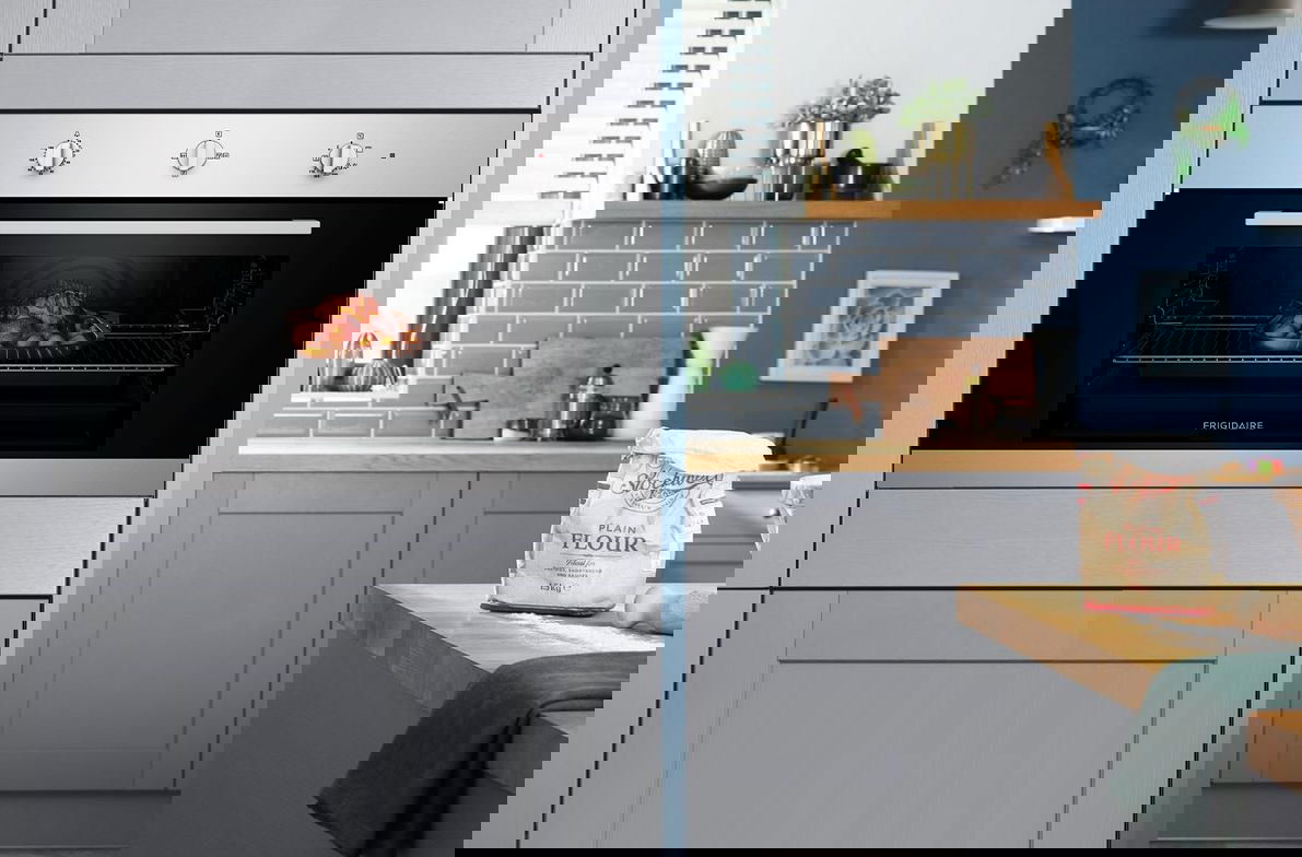 Sub Img
